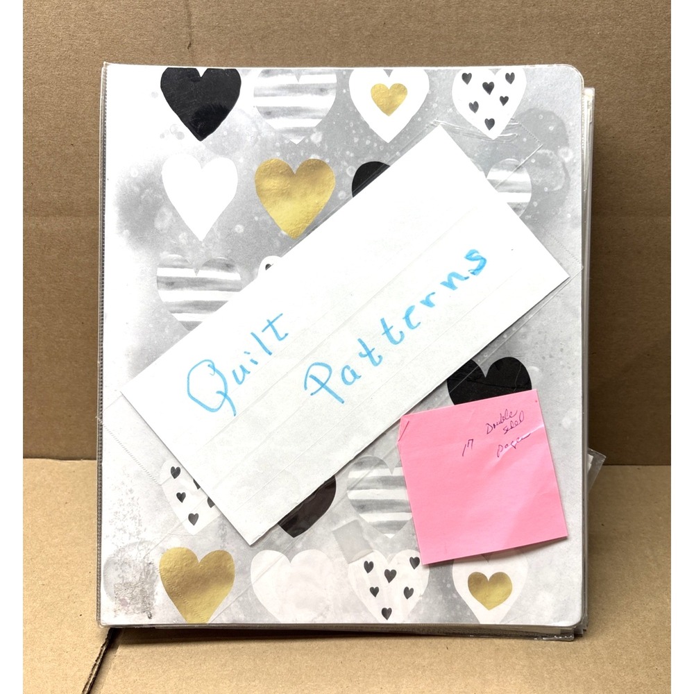Quilt Photo Album 1996-2003 quilt patterns in clear sleeves spiral bound